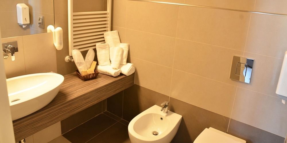 Grand Hotel Montesilvano Marina Dış mekan fotoğraf
