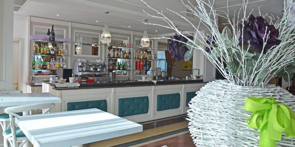 Grand Hotel Montesilvano Marina Dış mekan fotoğraf