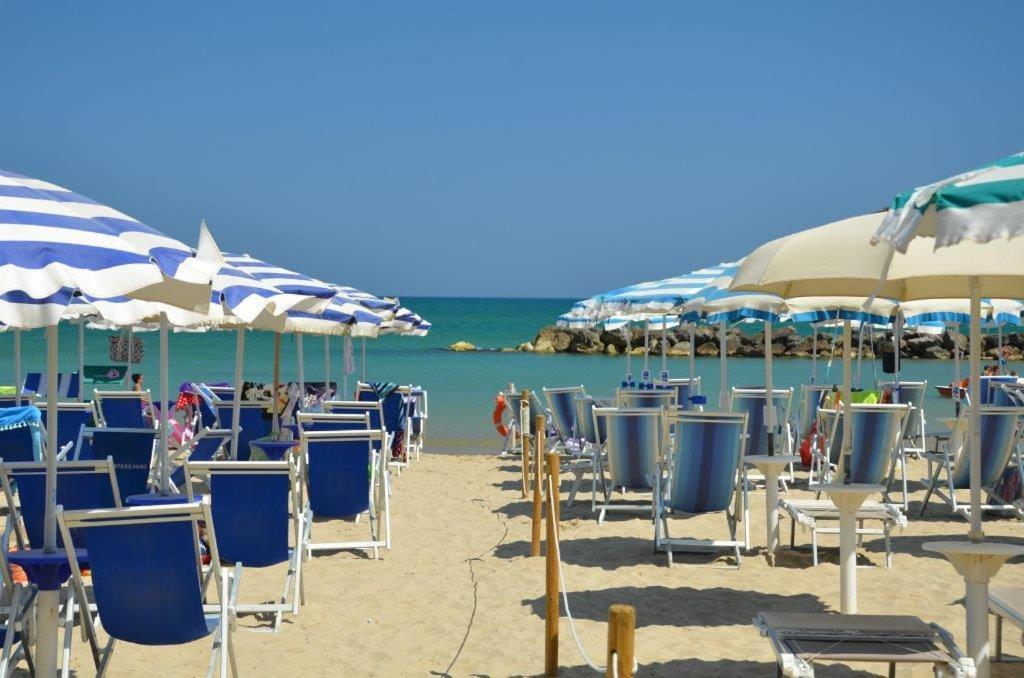 Grand Hotel Montesilvano Marina Dış mekan fotoğraf