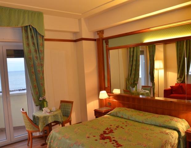 Grand Hotel Montesilvano Marina Dış mekan fotoğraf